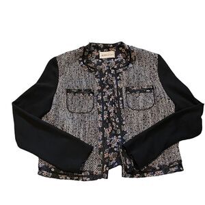 BCBG - GENERATION - EYE CATCHING WOMEN’S BLACK, WHITE & FLORAL TWEED JACKET- B16